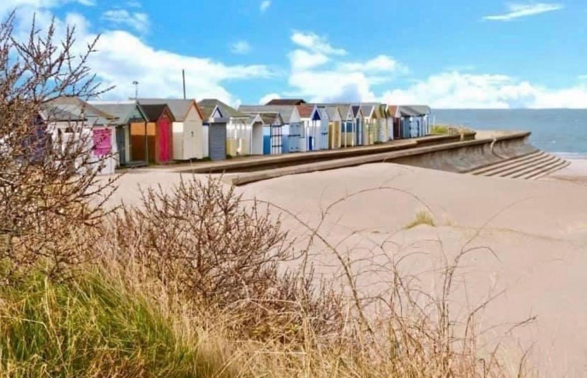 Chalet Coastal Lodge, Cherry Park, Chapel St Leonards - Nr